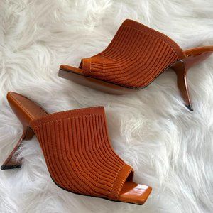 Knitted Heeled Mule with Statement Heel